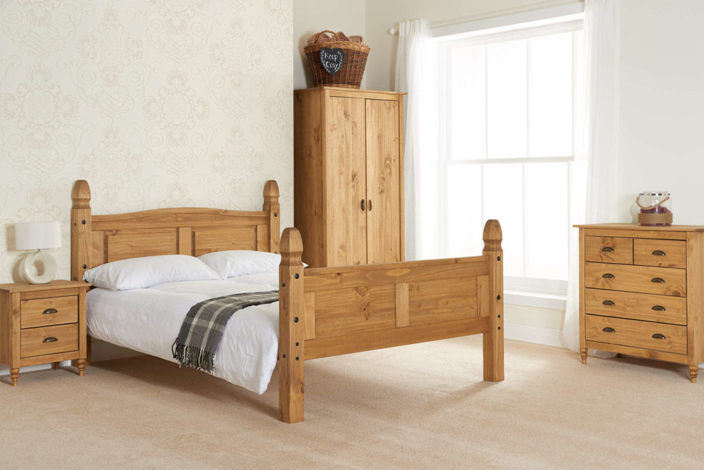 Traditional Waxed Pine High Foot End Corona Bed